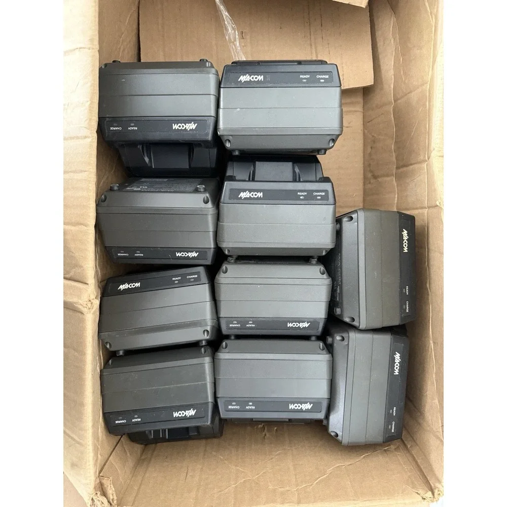 Lot Of 10 M/A-COM P7100 P7200 JAGUAR RAPID BATTERY DESKTOP CHARGER BML 161 78/20